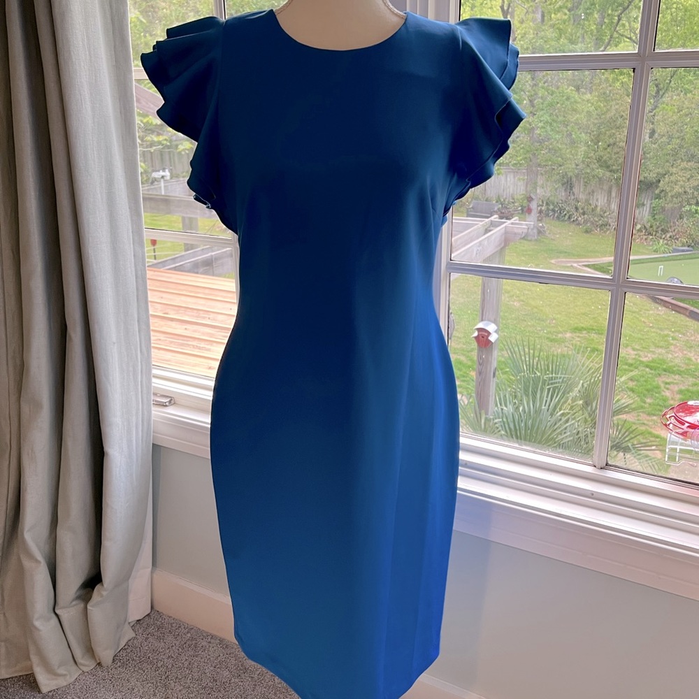 Tommy Hilfiger Size 8 Blue dress with pretty double ruffle sleeves.